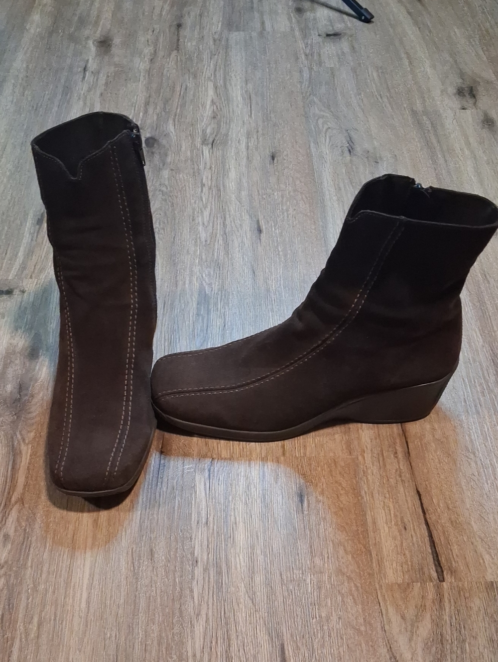 La CANADIENNE Dark Brown Suede Wedge Ankle Booties